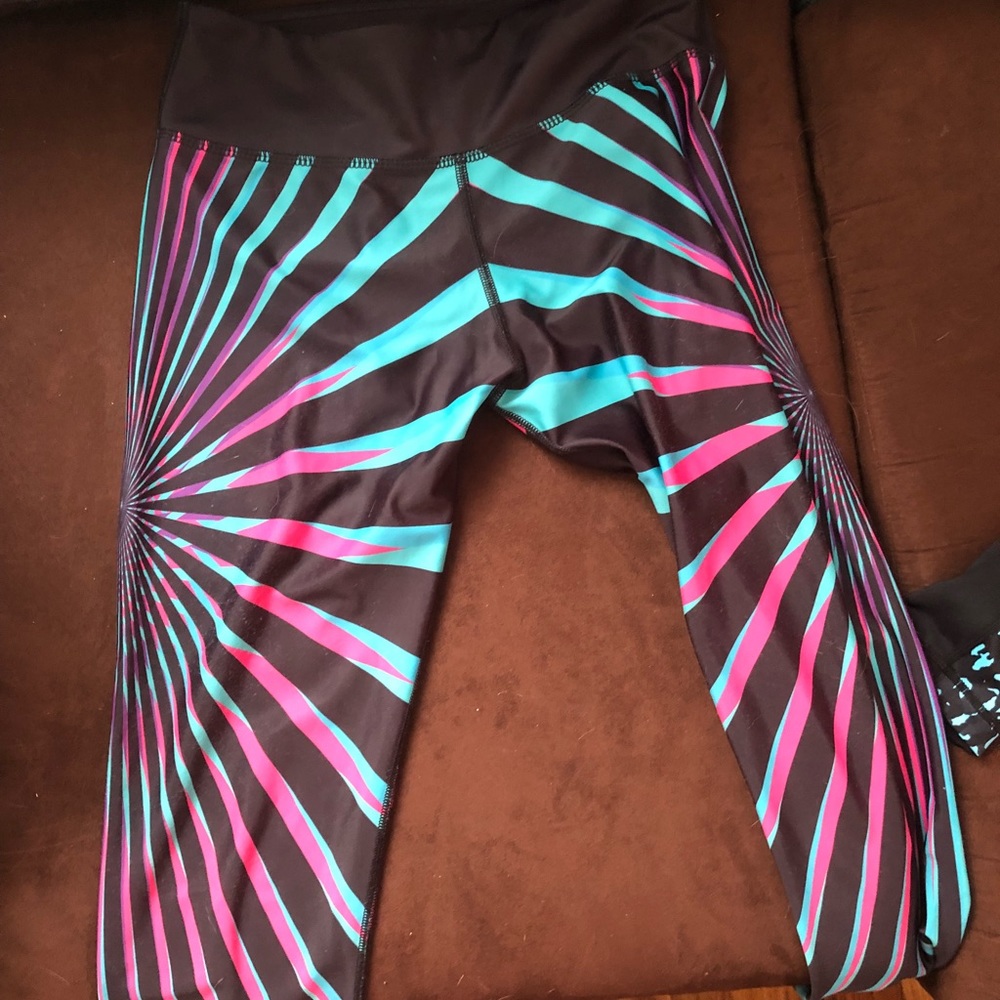 SixDeuce active legging size M great condition